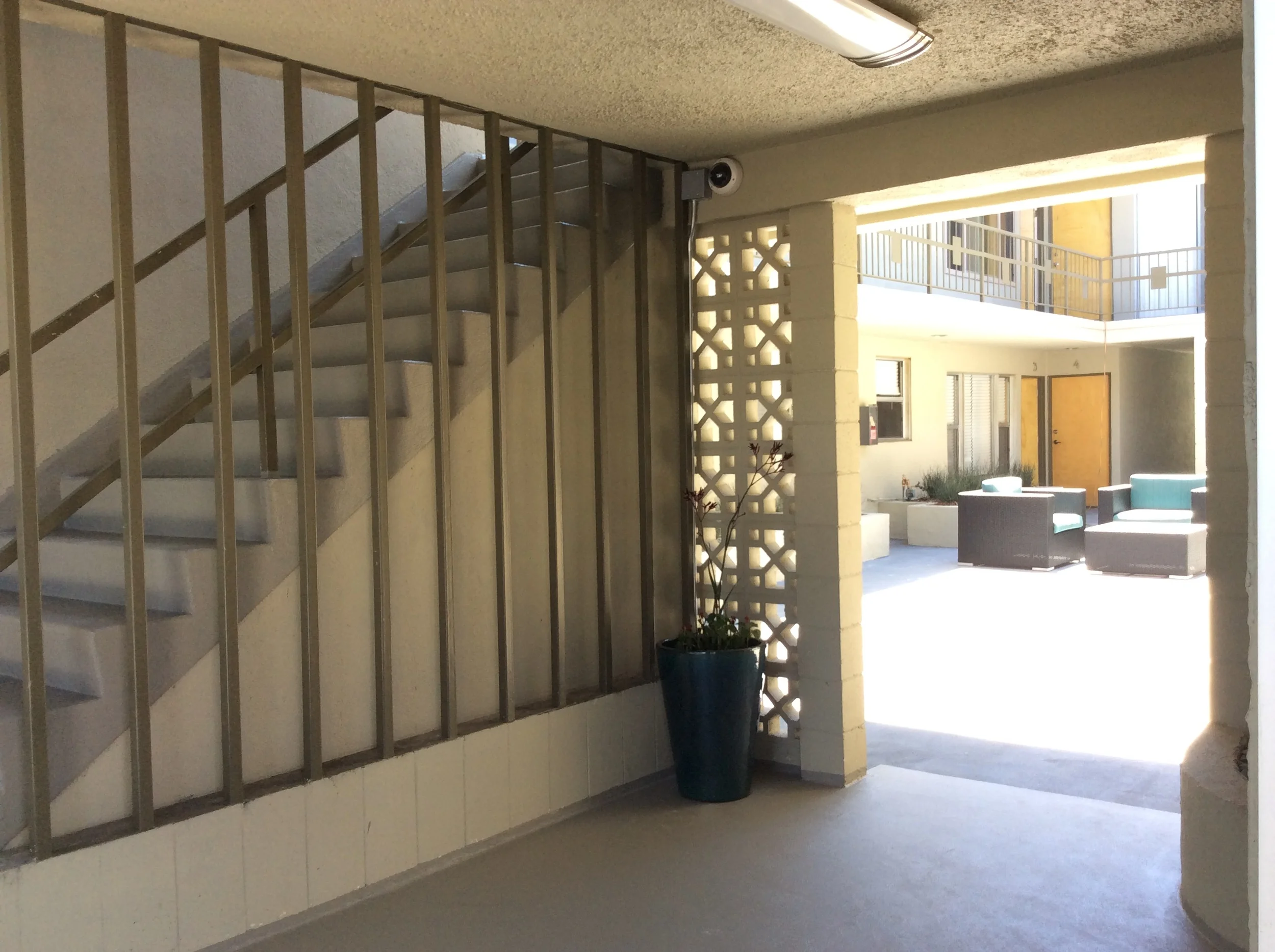 1837 La Brea Common 3.JPG