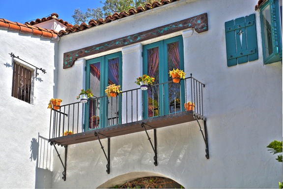 Rodgerton_Front Balcony.jpeg