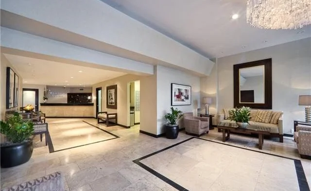 1155 La Cienega Blvd #1107