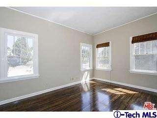 315008824IT-4.jpg