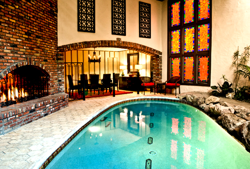 1626 Sunset Plaza Dr