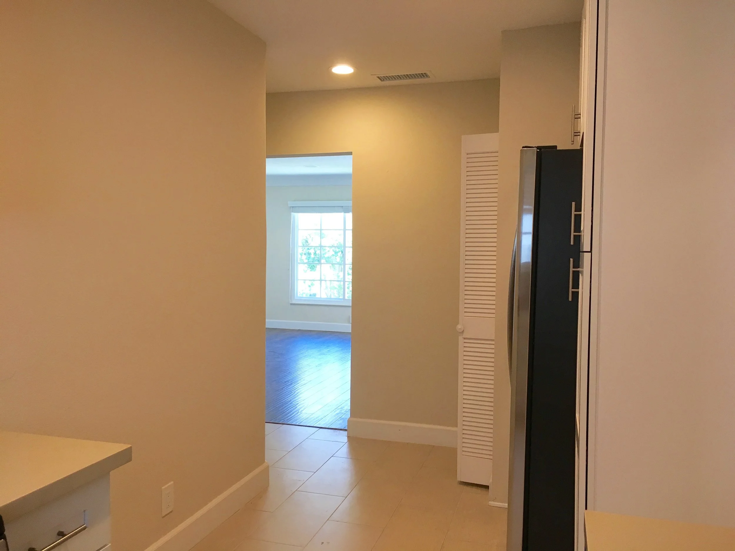 1830 El Cerrito Studio #5S 11.jpg