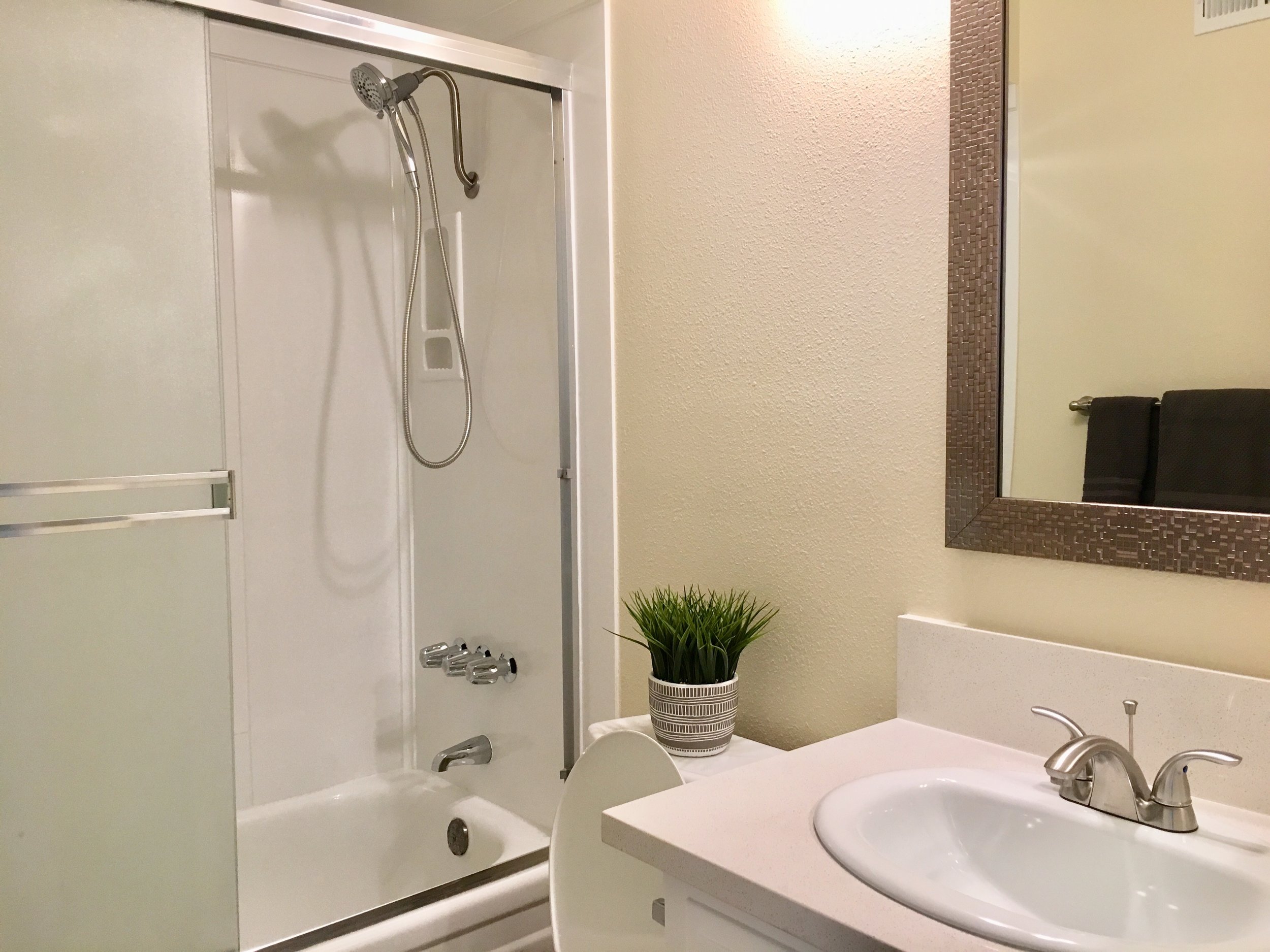 5352 Las Virgenes Rd 14.jpg