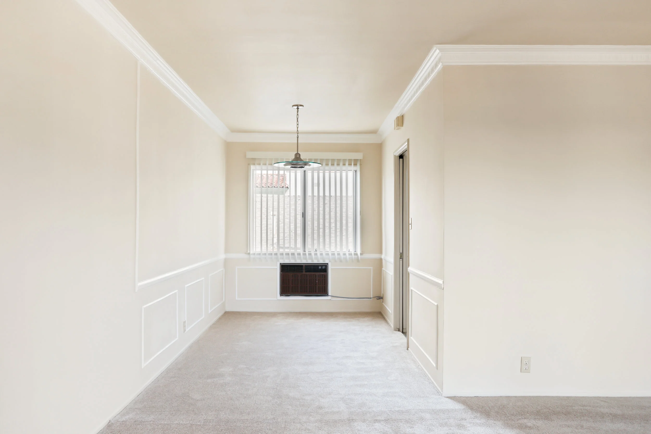 4325 Franklin - virtuallyherestudios.com-2.jpg