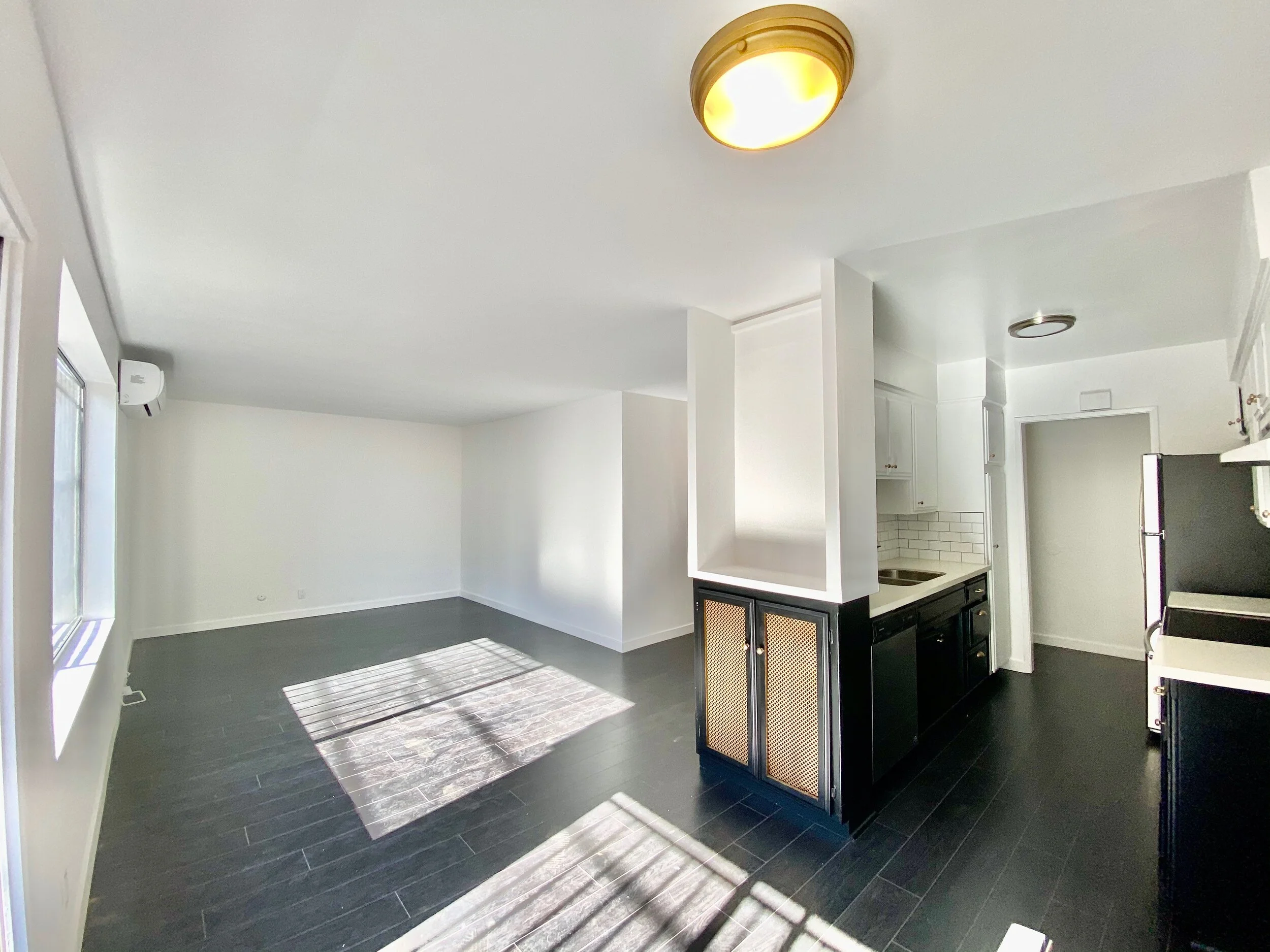 2065 Rodney Dr #105