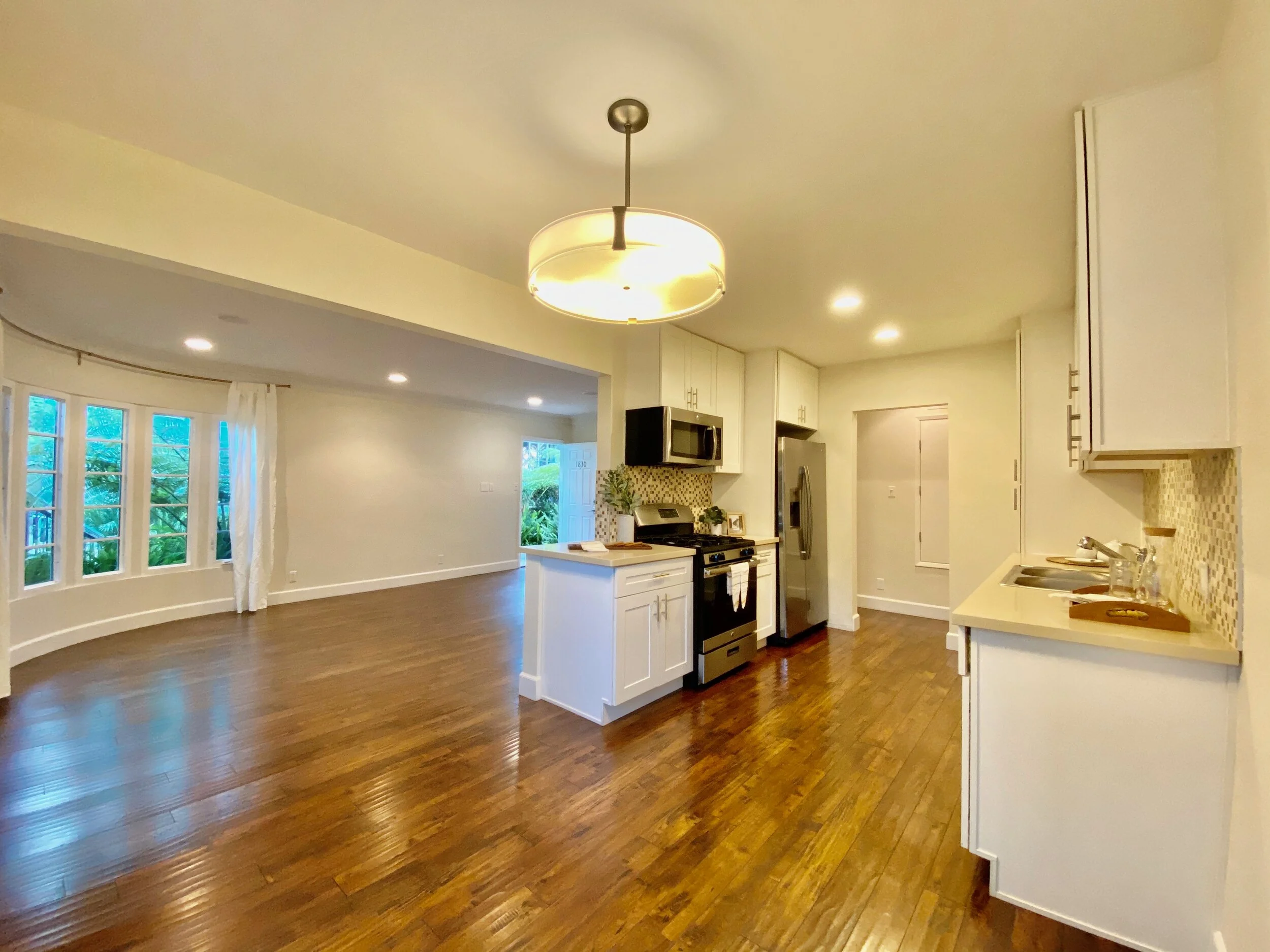 1830 El Cerrito Pl
