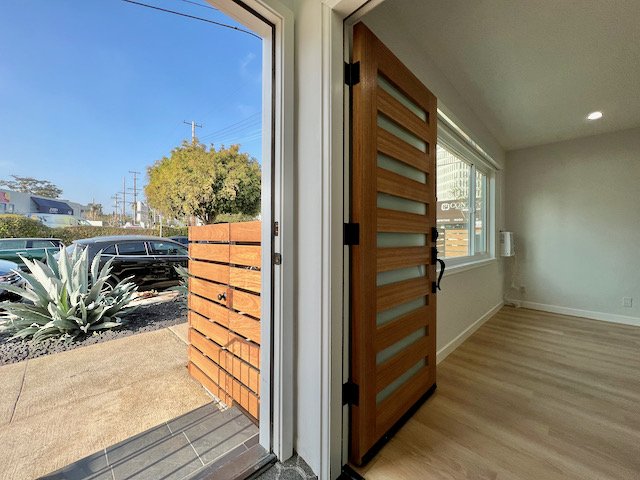 11700 Dorothy #2 (lower) - 20.jpeg