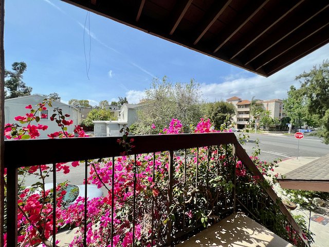 13156 Riverside Dr #6 - 1.jpeg