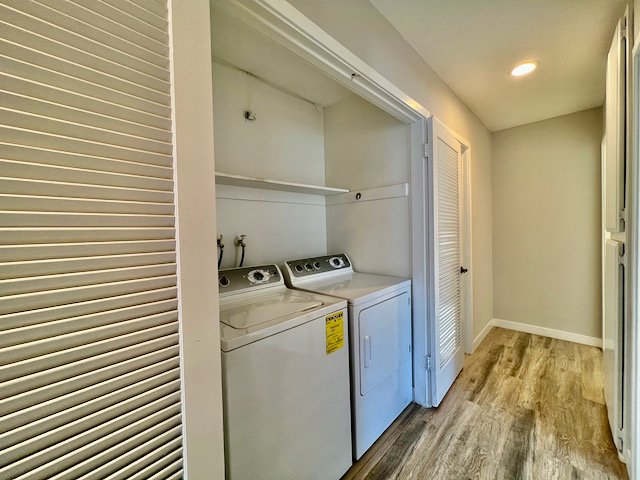 13156 Riverside Dr #6 - 9.jpeg