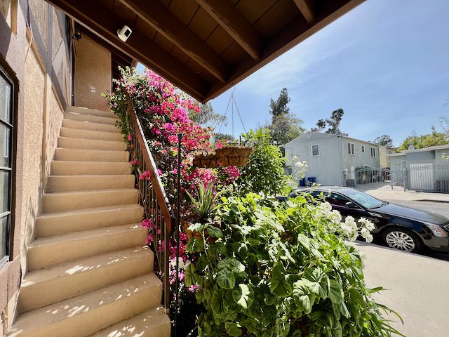 13156 Riverside Dr #6 - 21.jpeg