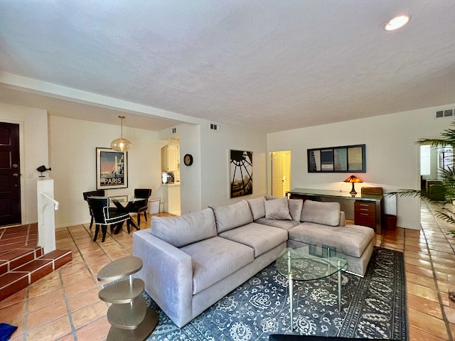 1123 N Flores #10 Furnished - 3.jpeg