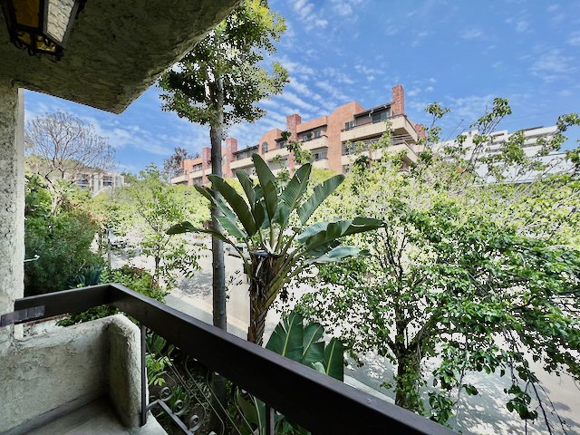 1735 Fuller Ave #326 - 2.jpeg