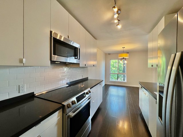1735 Fuller Ave #326 - 6.jpeg