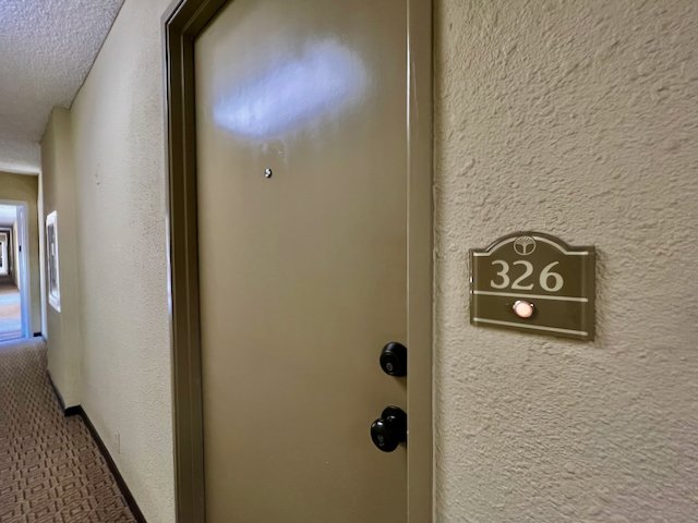1735 Fuller Ave #326 - 17.jpeg