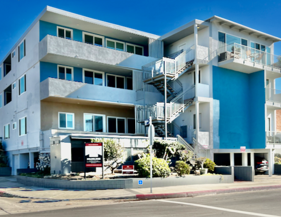 6824 Esplanade