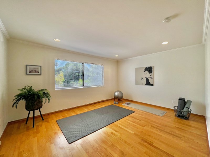 4257 Laurel Canyon Blvd #4 - 15.jpeg