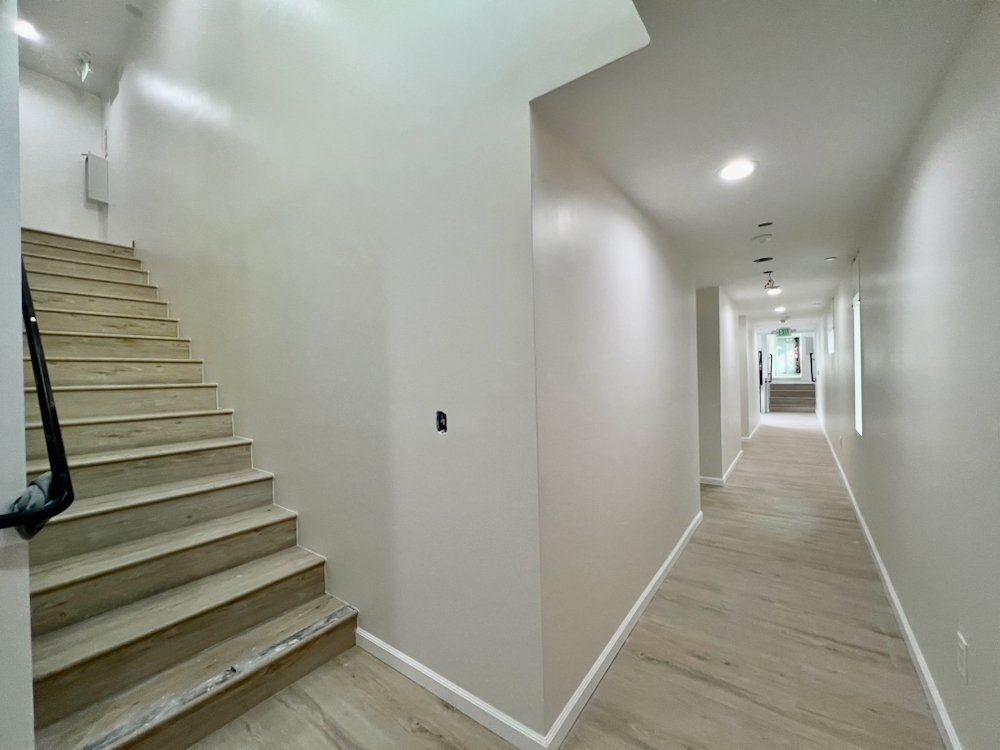 1409 N Hobart Blvd #202 - 25.jpeg