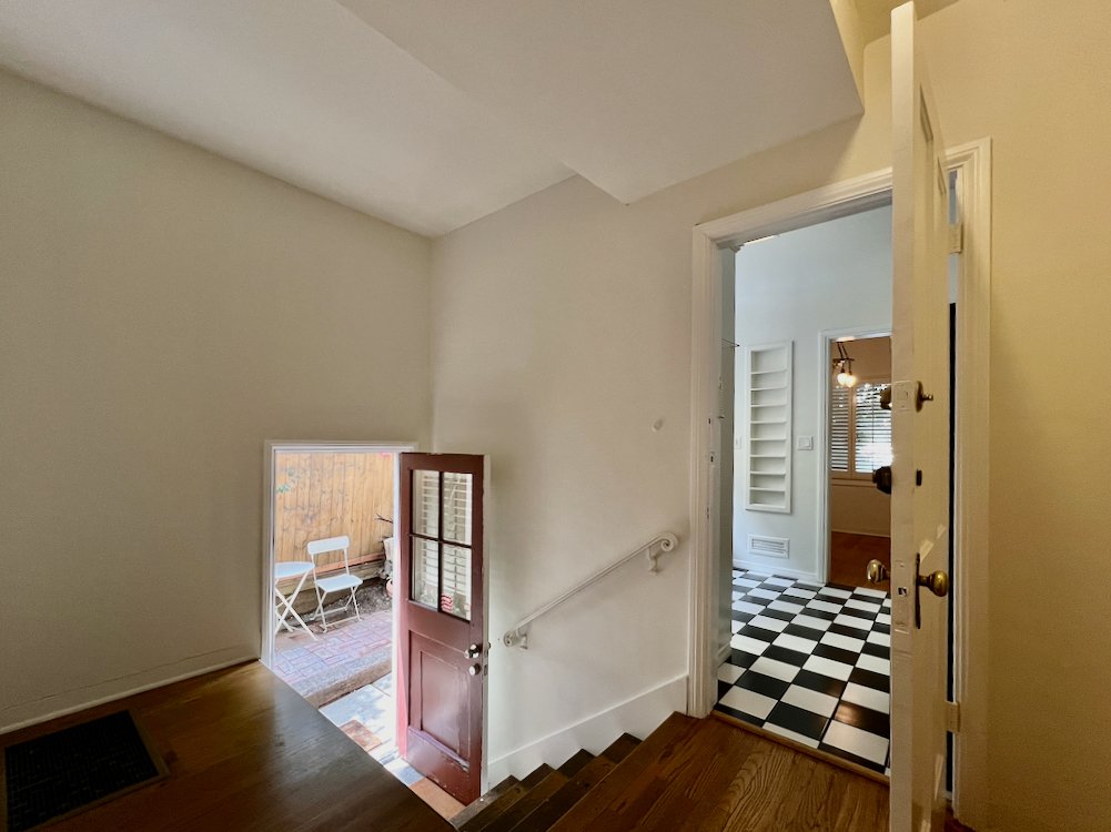 8474 Fountain Ave - 10.jpeg
