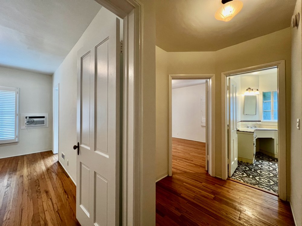 8474 Fountain Ave - 14.jpeg