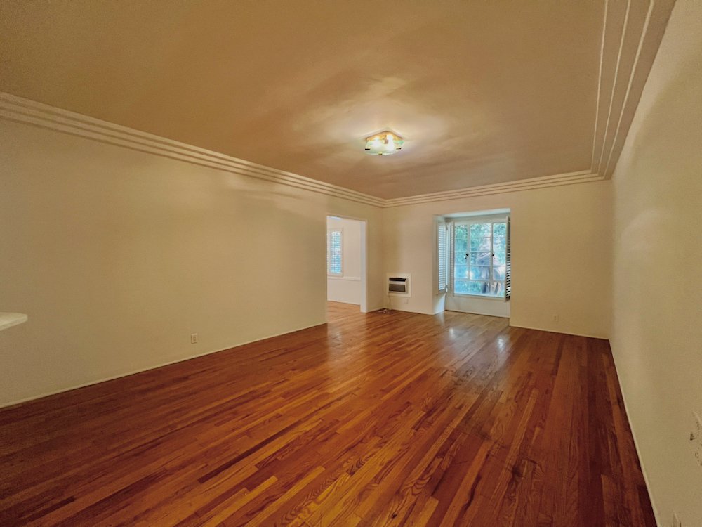 8474 Fountain Ave - 25.jpeg