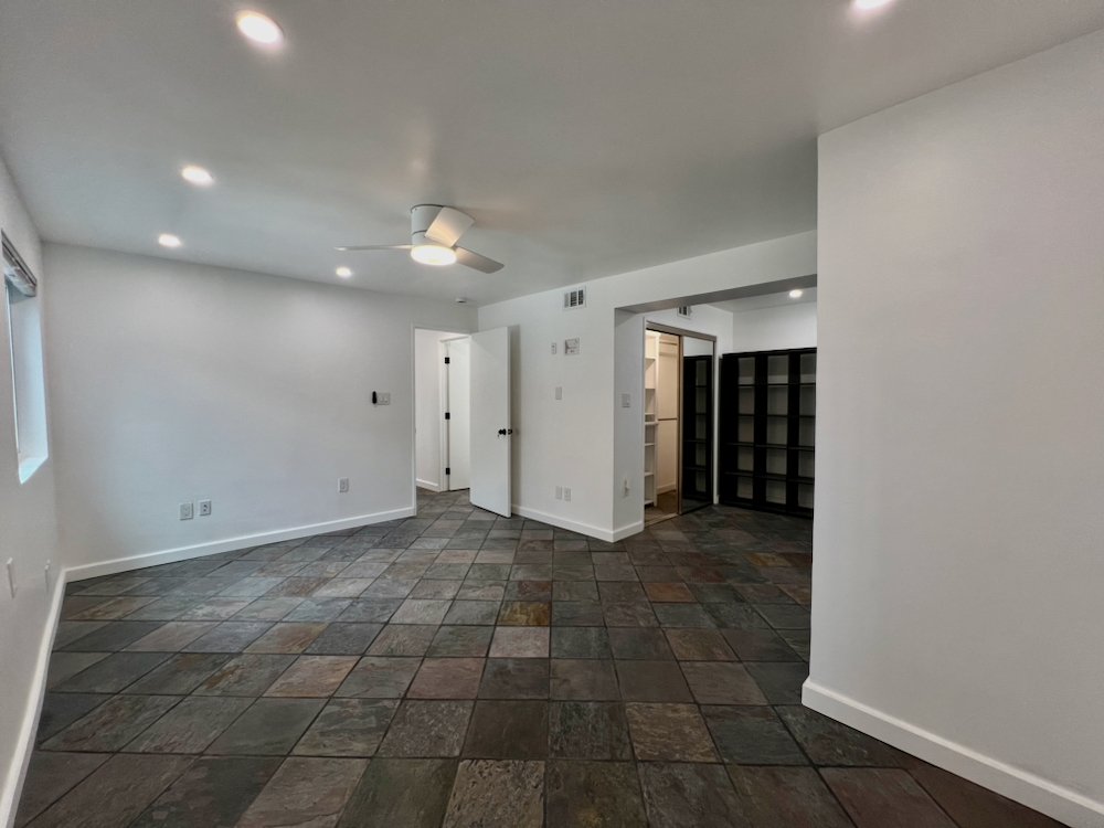 1843 Kilbourn St - 30.jpeg