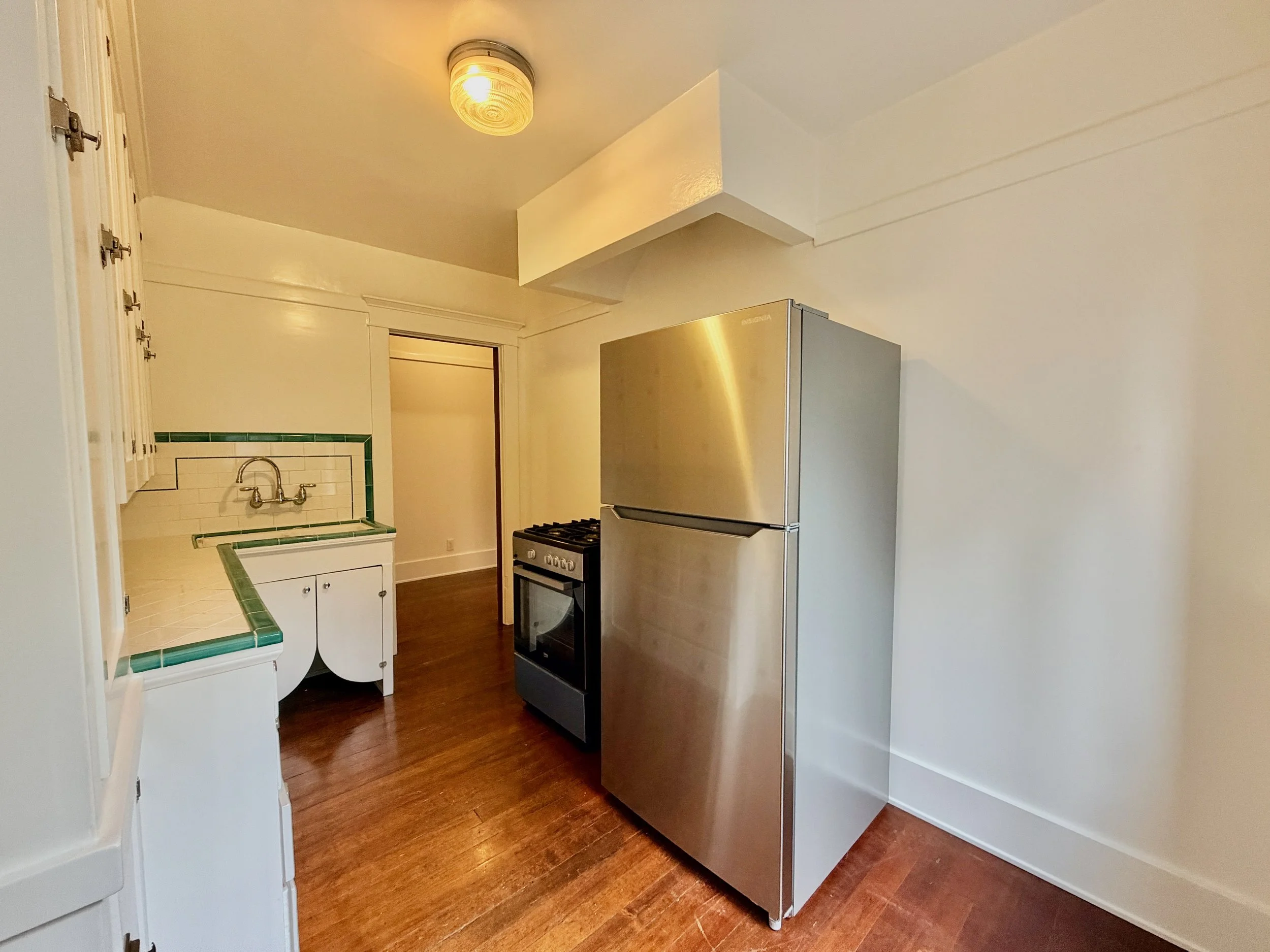 1110 Echo Park Ave - 3.jpeg