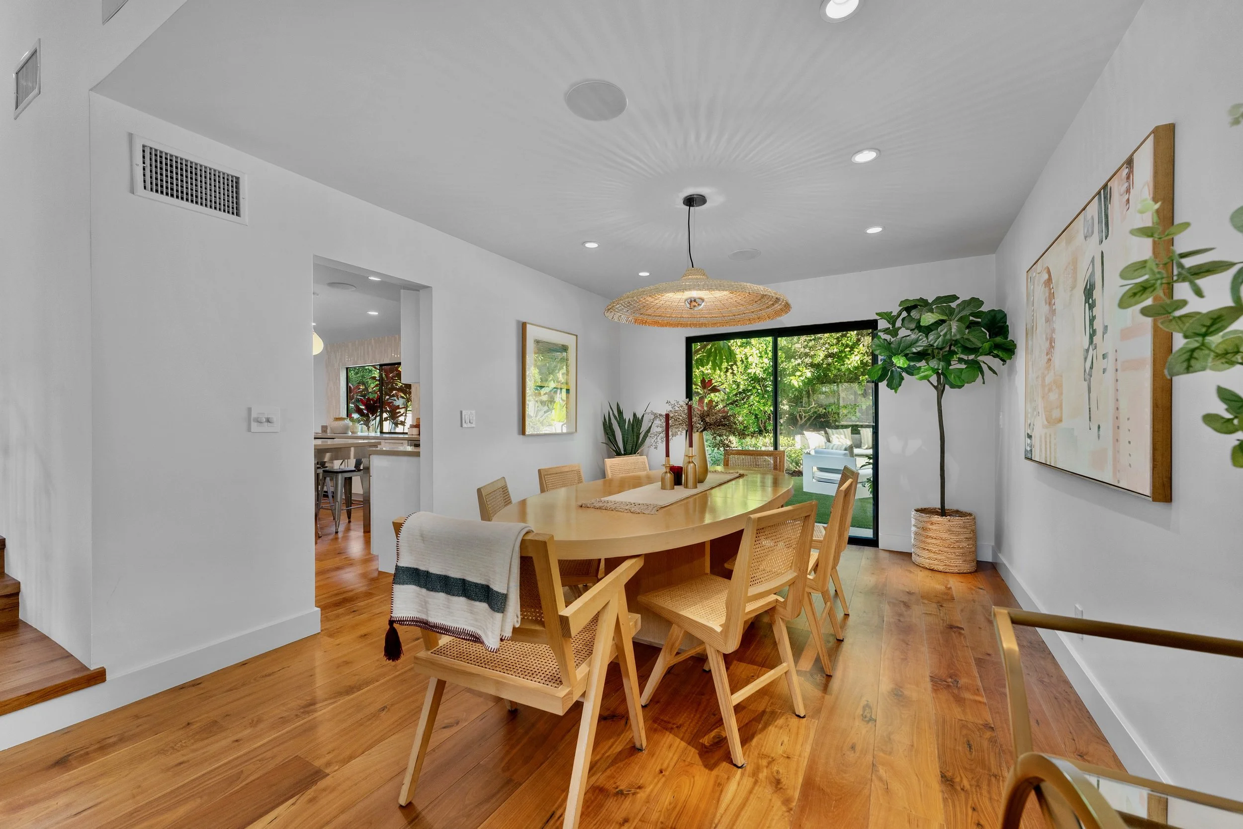 6435 Innsdale Drive  - 7.jpeg