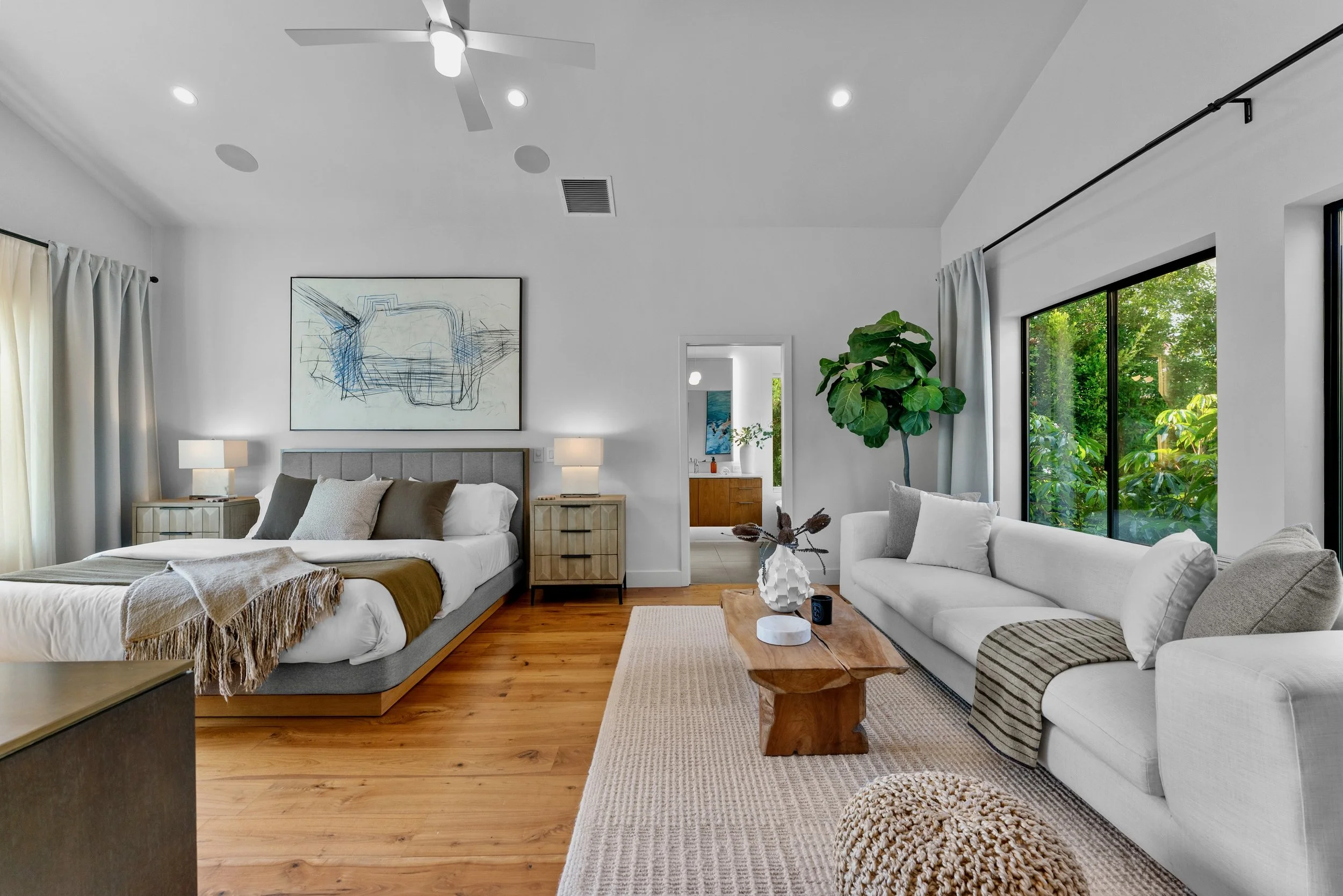 6435 Innsdale Drive  - 18.jpeg