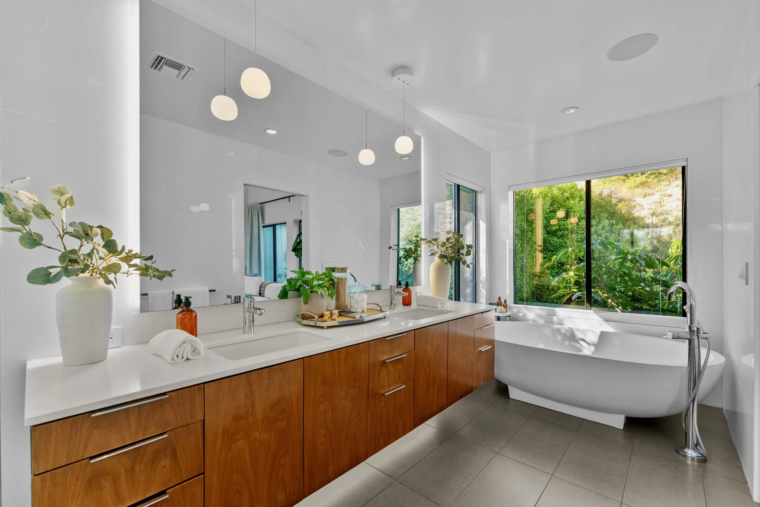 6435 Innsdale Drive  - 21.jpeg