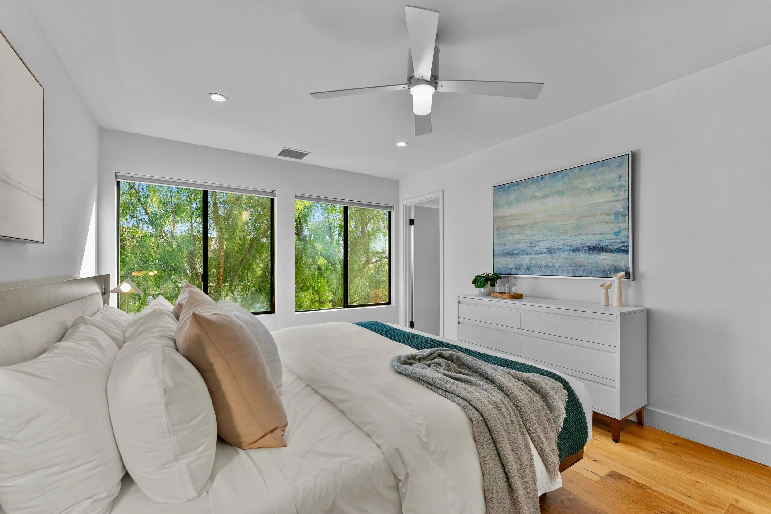 6435 Innsdale Drive  - 25.jpeg