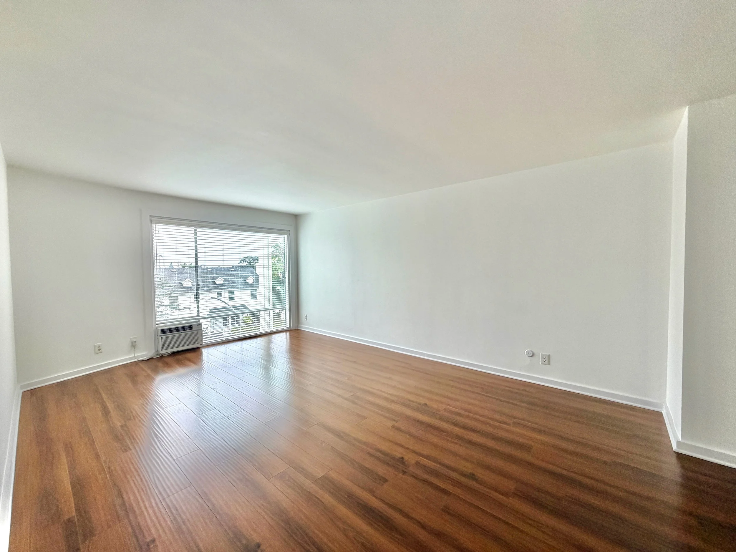 8505 W 8th St #318 - 17.jpeg