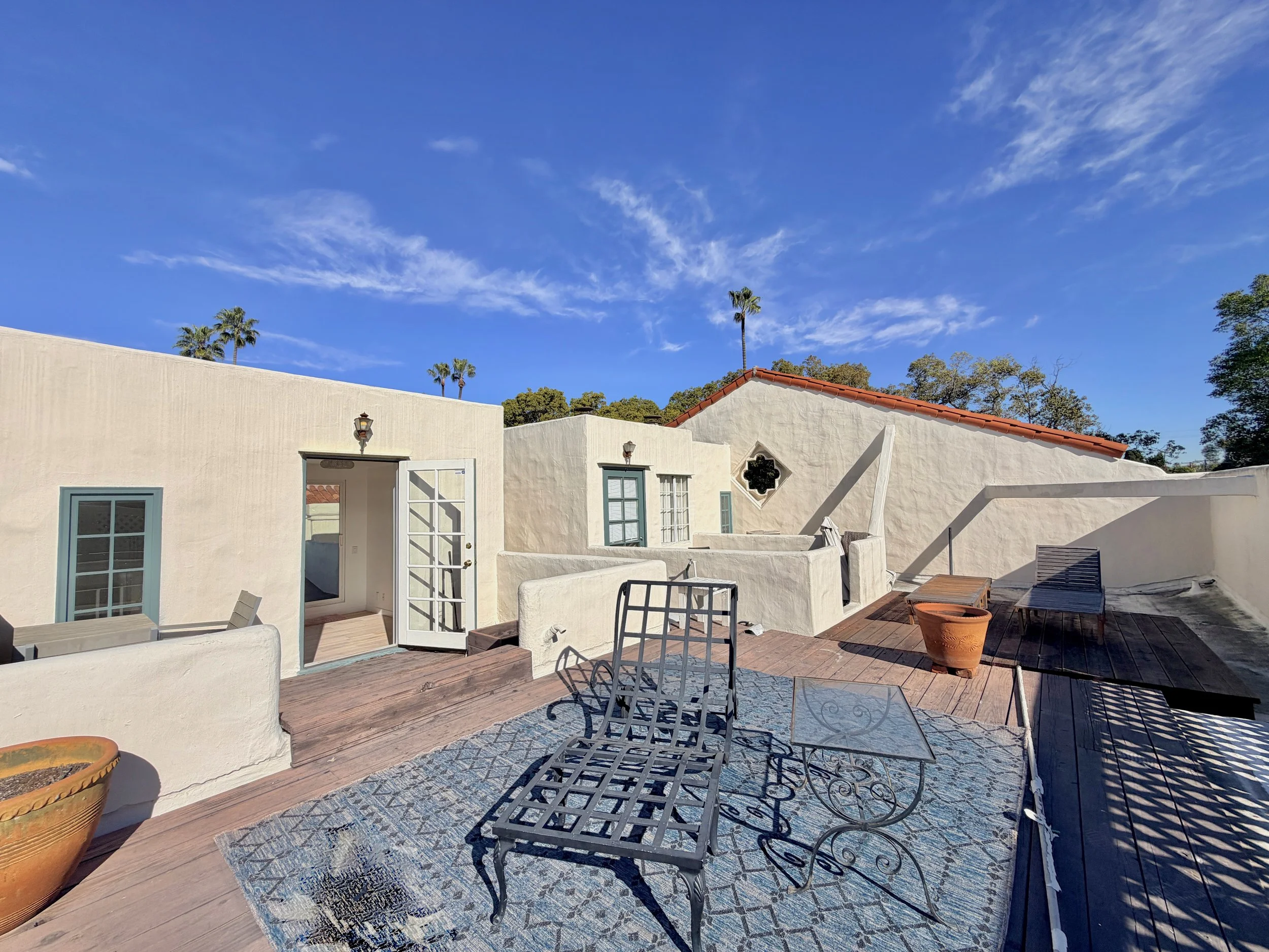 1123 Flores #14 - 20.jpeg