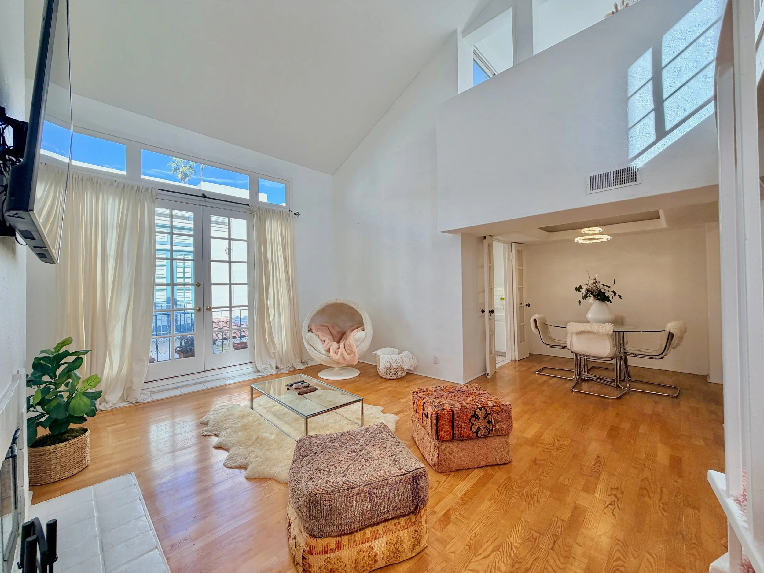 1123 Flores #14 - 22.jpeg