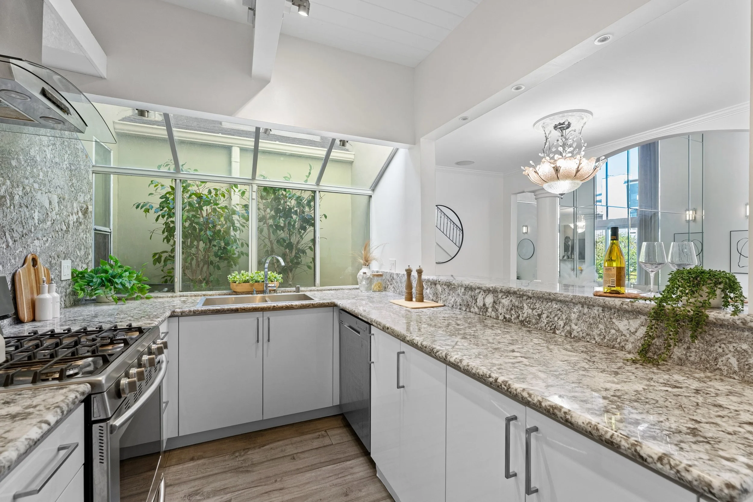 24 1-2 Northstar St - 6.jpeg