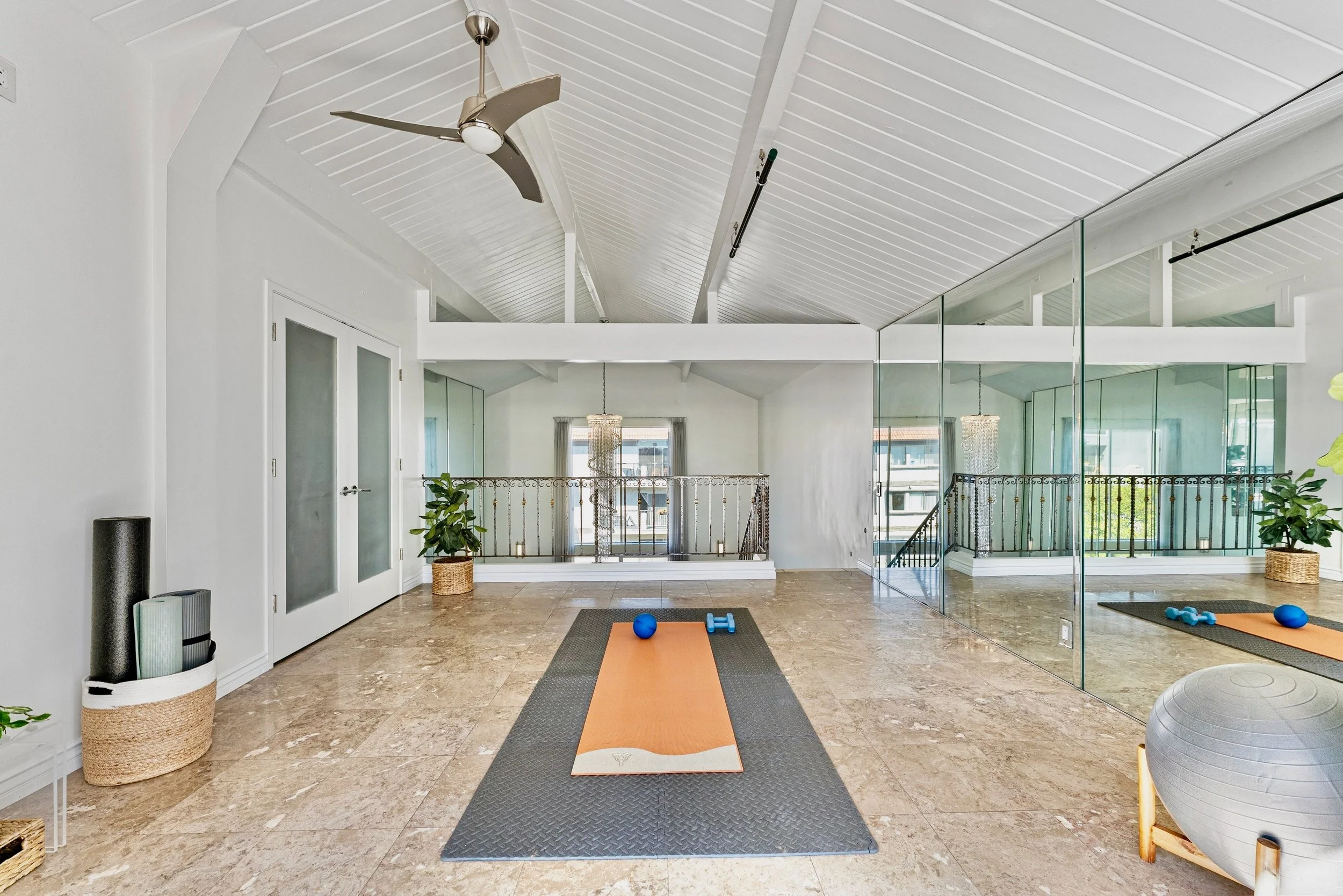 24 1-2 Northstar St - 12.jpeg