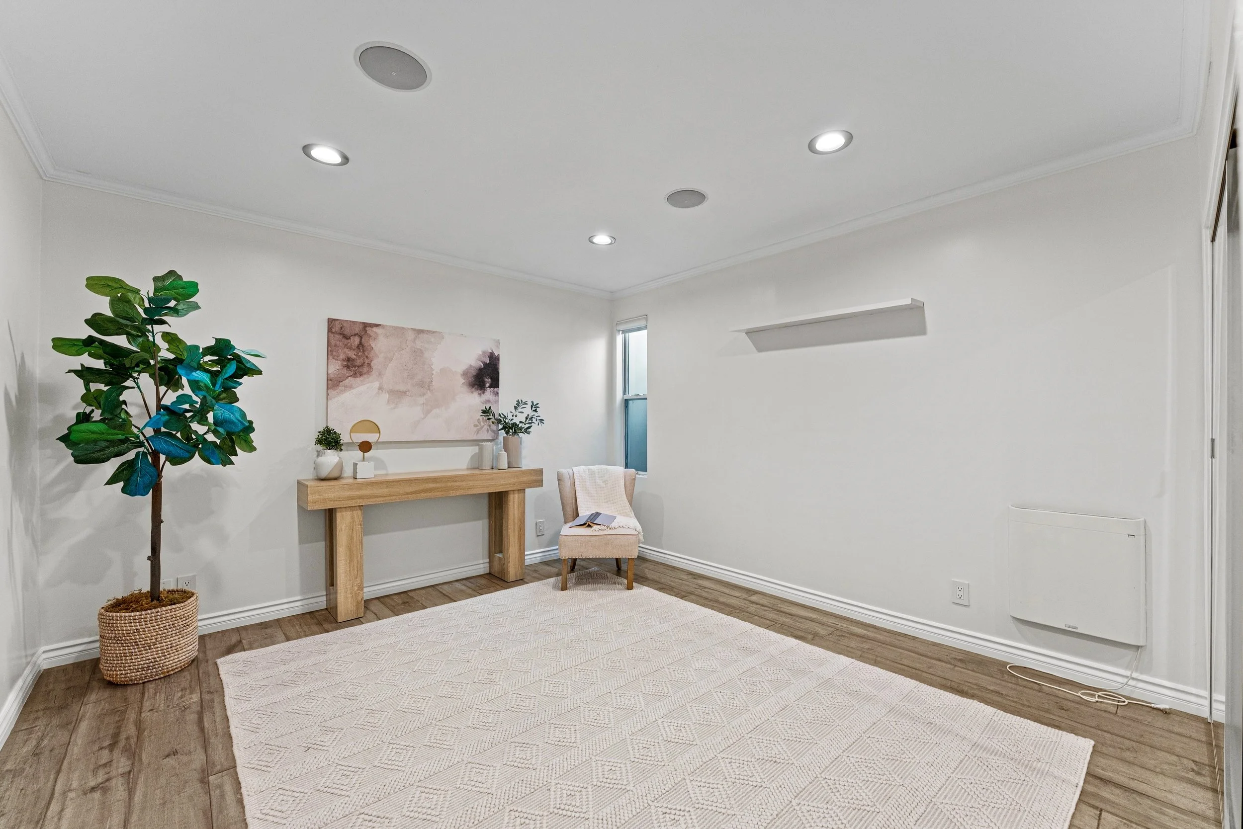 24 1-2 Northstar St - 18.jpeg