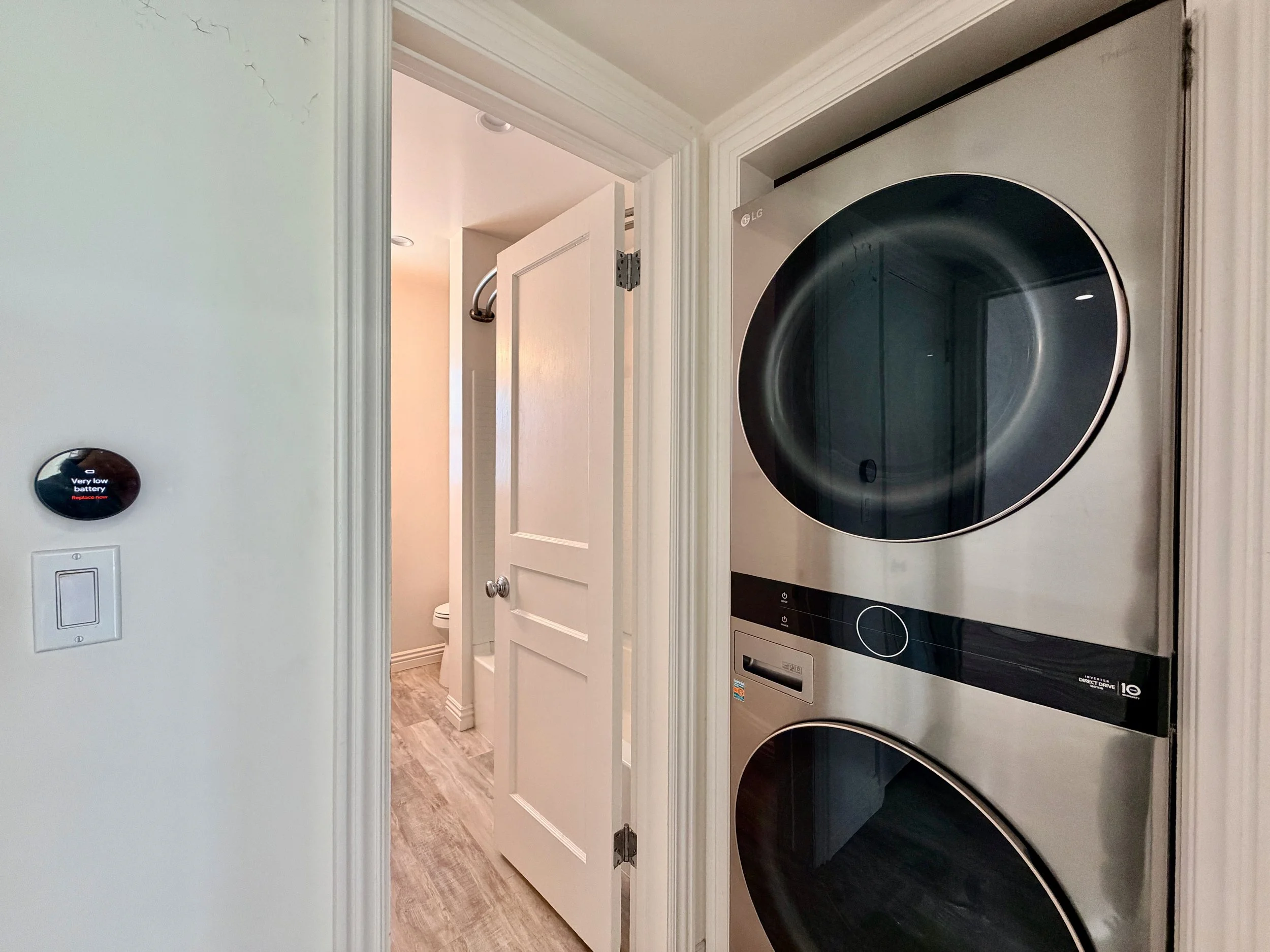 124 N Pass Ave #1 - 8.jpeg