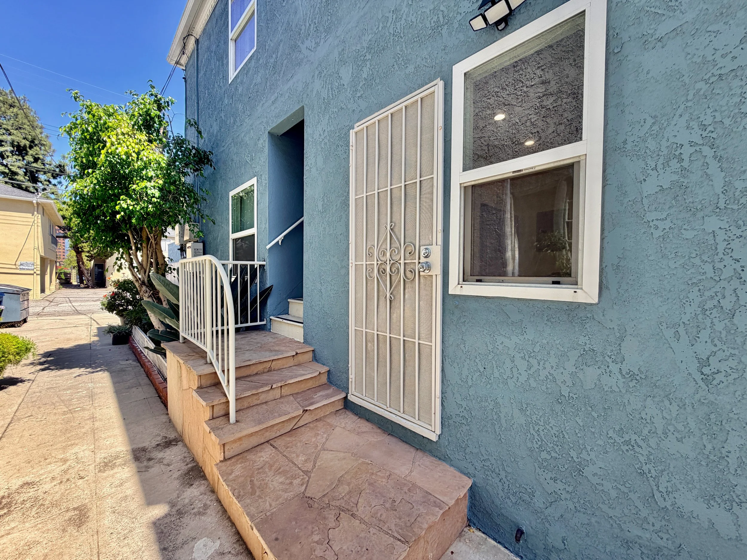 124 N Pass Ave #1 - 7.jpeg