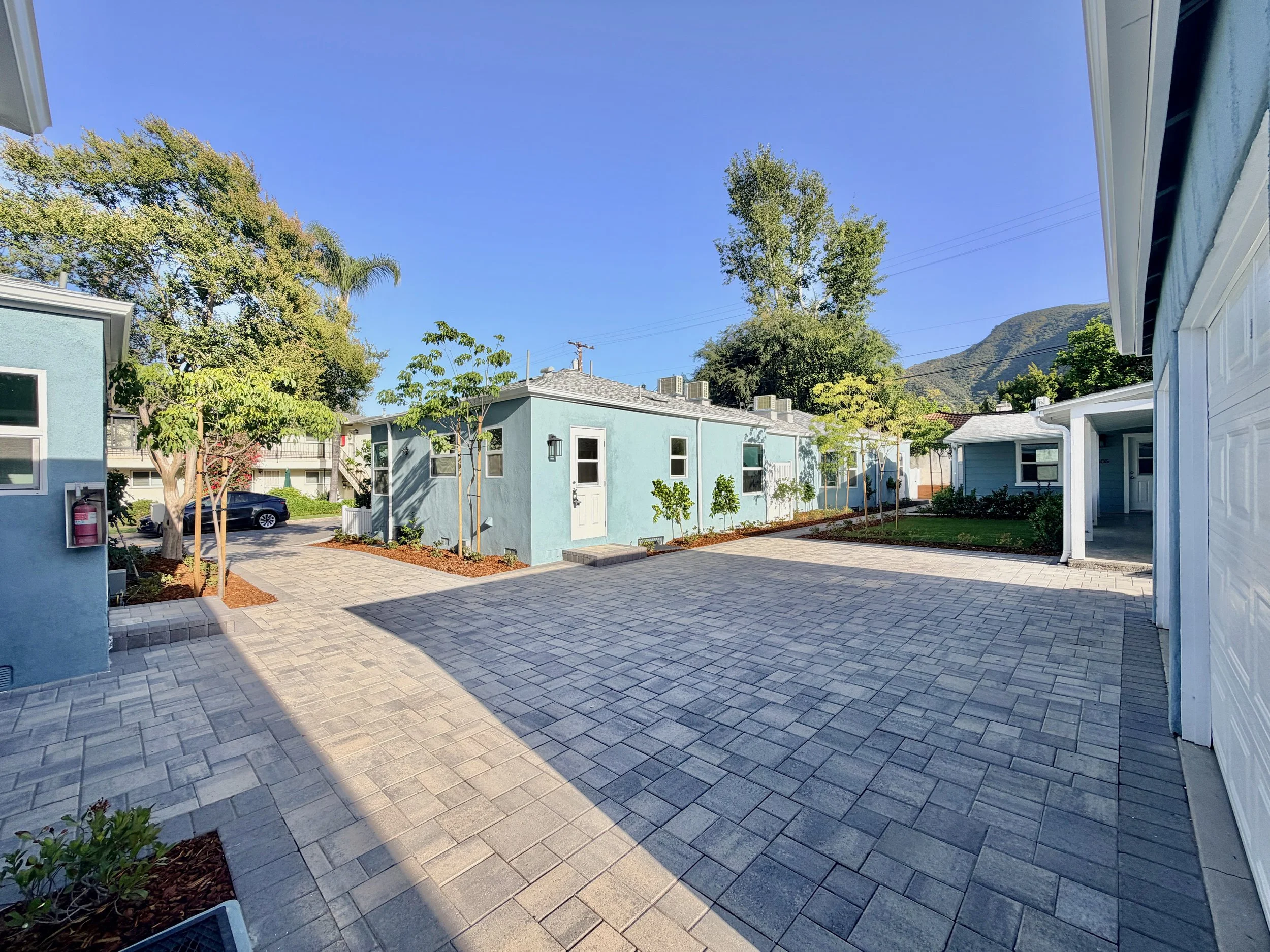 501 Gaylord St  - 12.jpeg