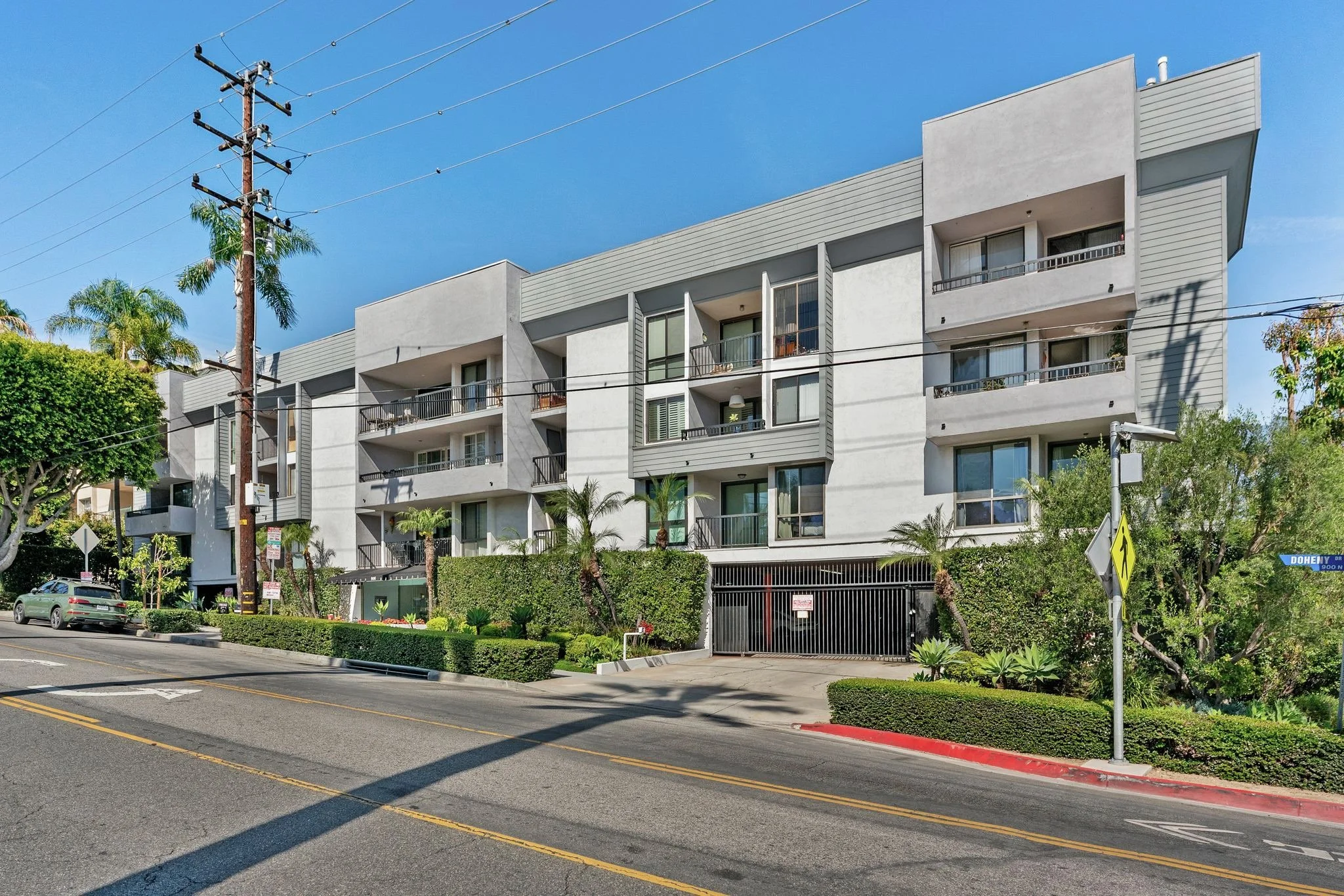 906 Doheny #311  Edited - 23.jpeg