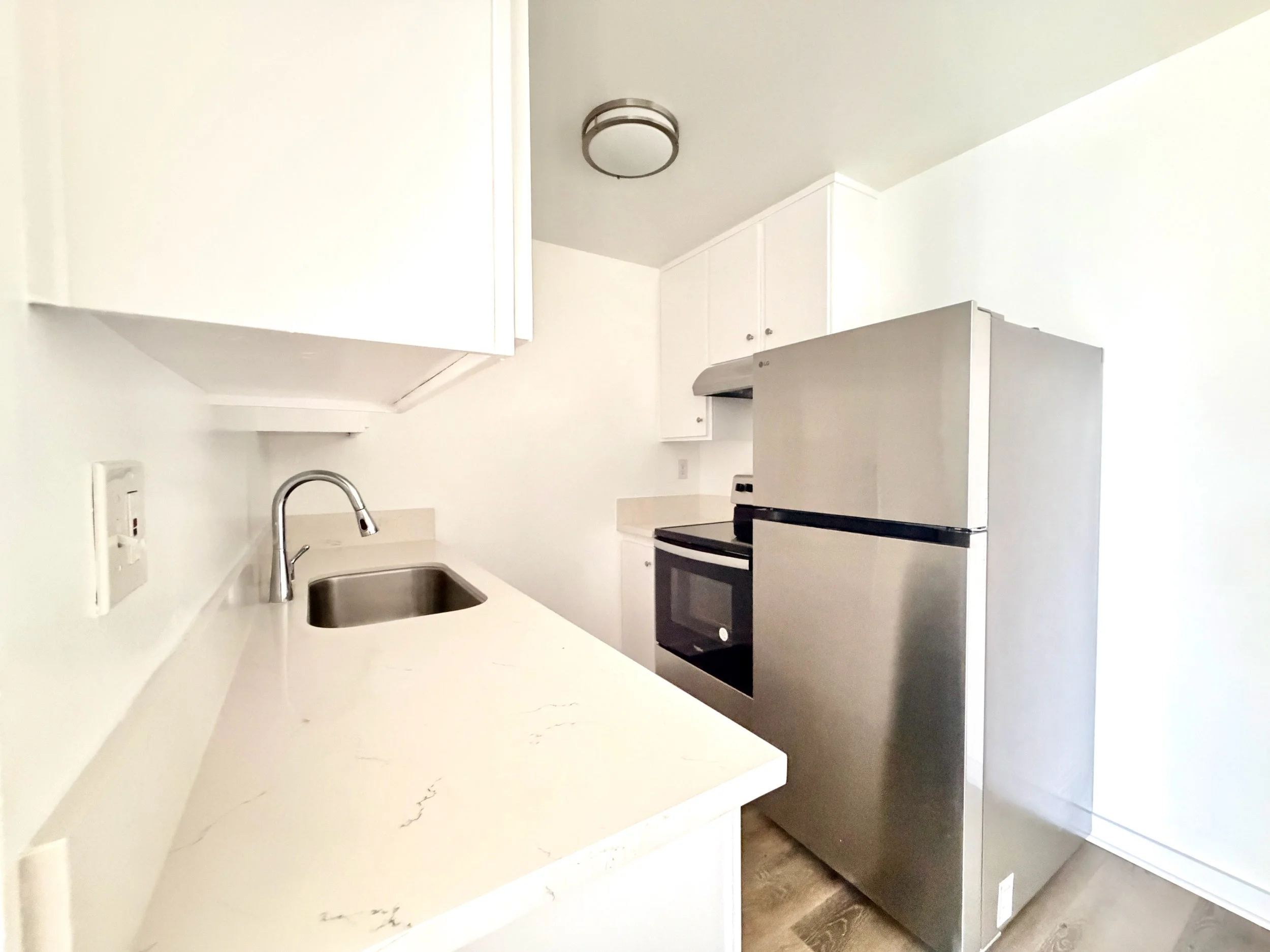 8505 8th St #302 - 4.jpeg