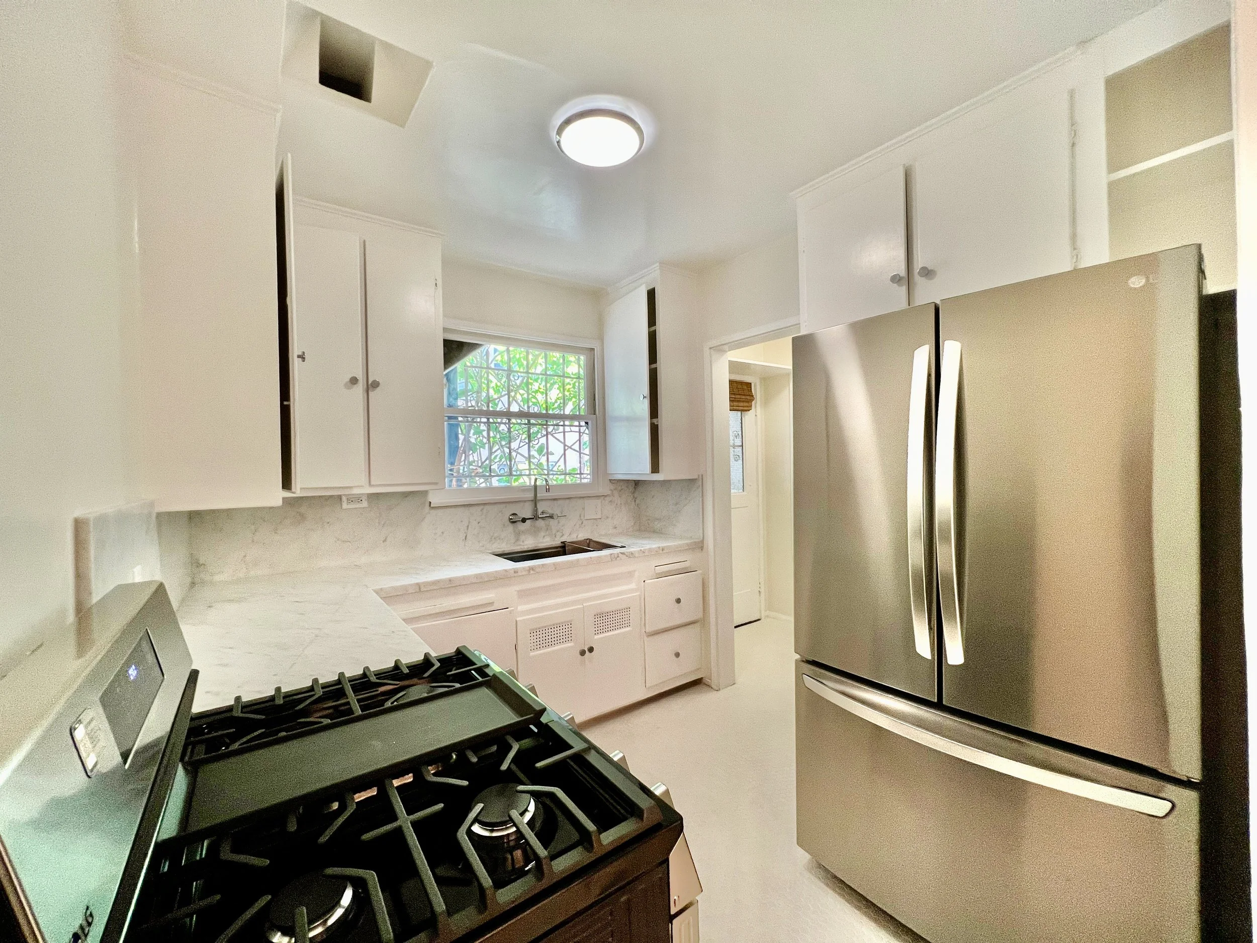1263 Havenhurst Building - 6.jpeg