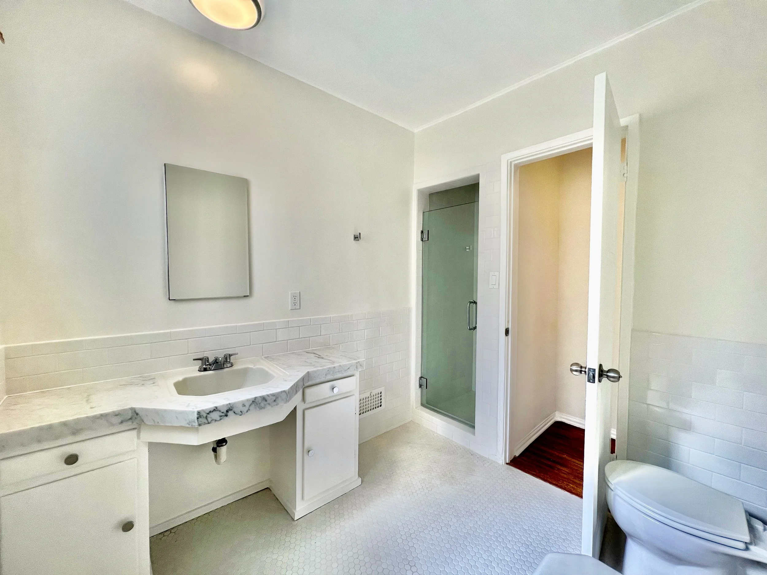 1263 Havenhurst Building - 10.jpeg
