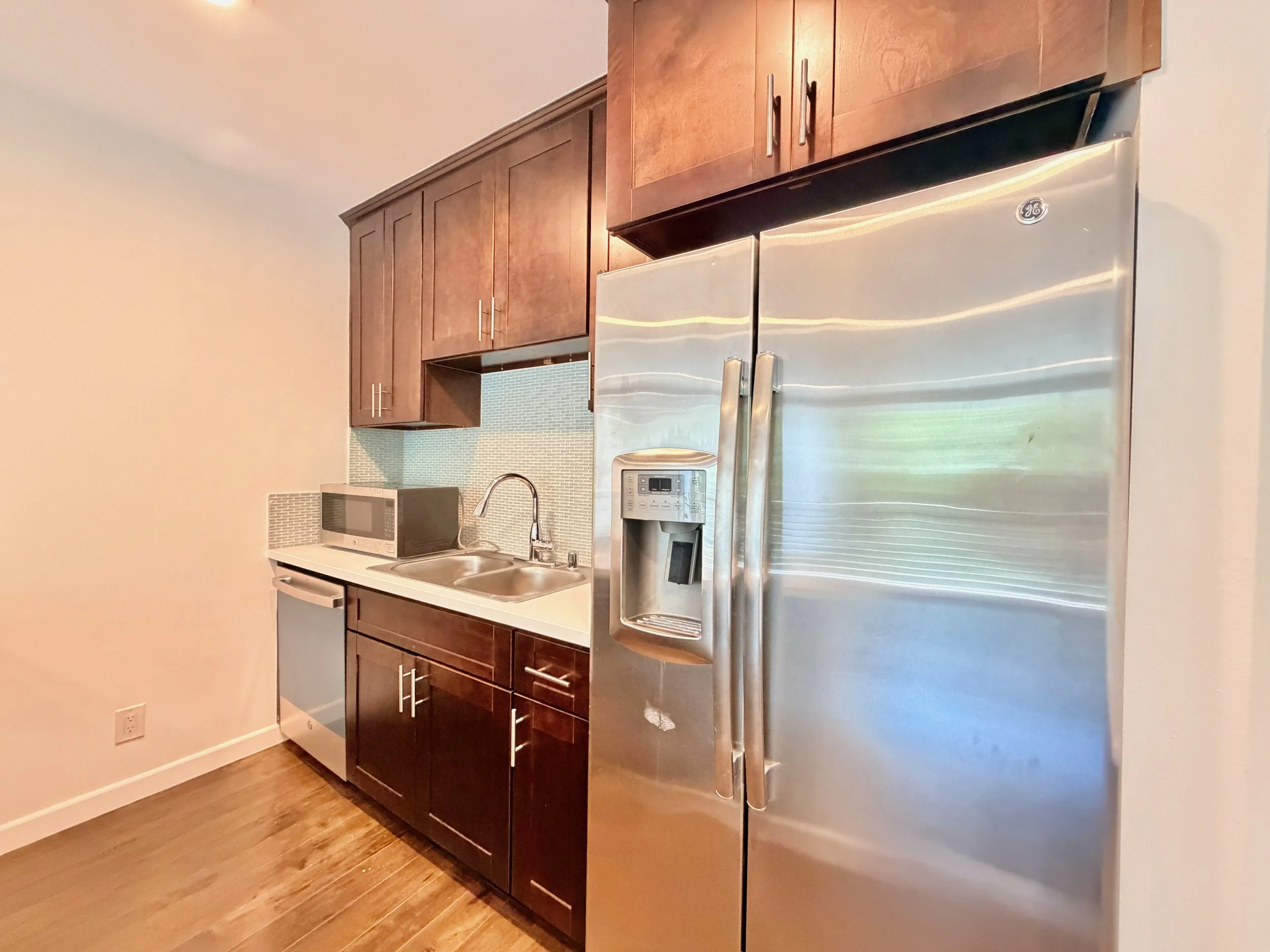1920 Hillcrest Rd #12 2026 - 3 (1).jpeg