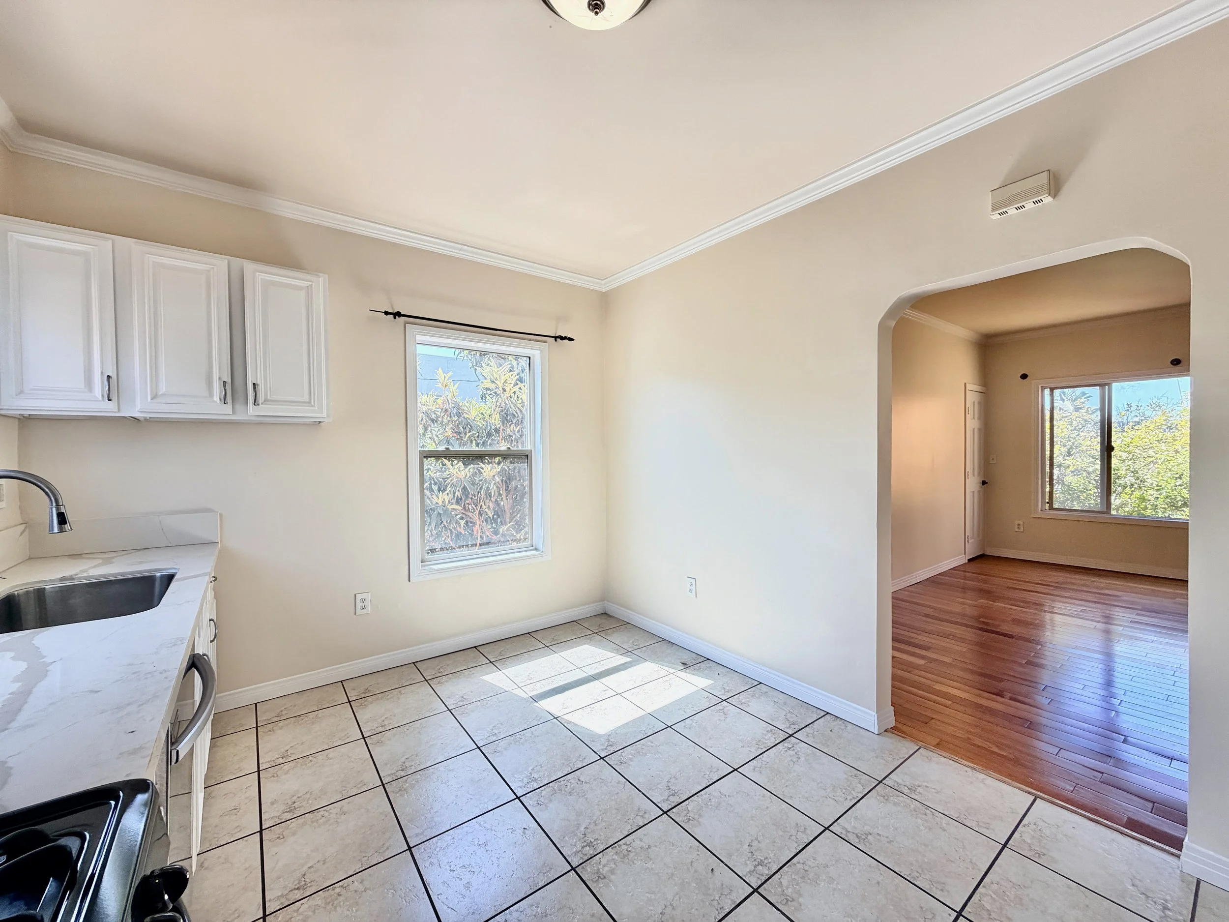 604 1-2 Tularosa Dr 2026 - 9.jpeg