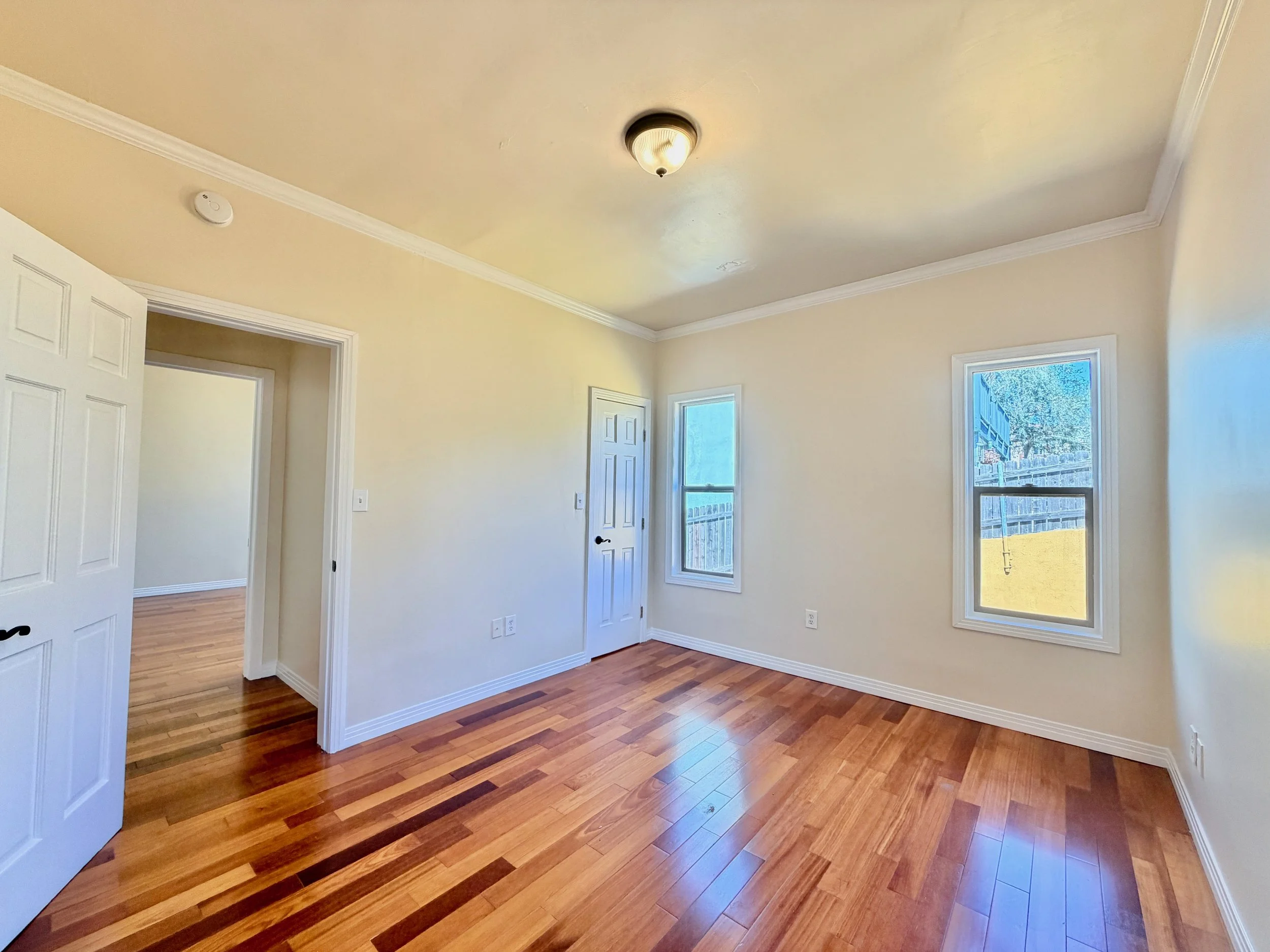 604 1-2 Tularosa Dr 2026 - 13.jpeg
