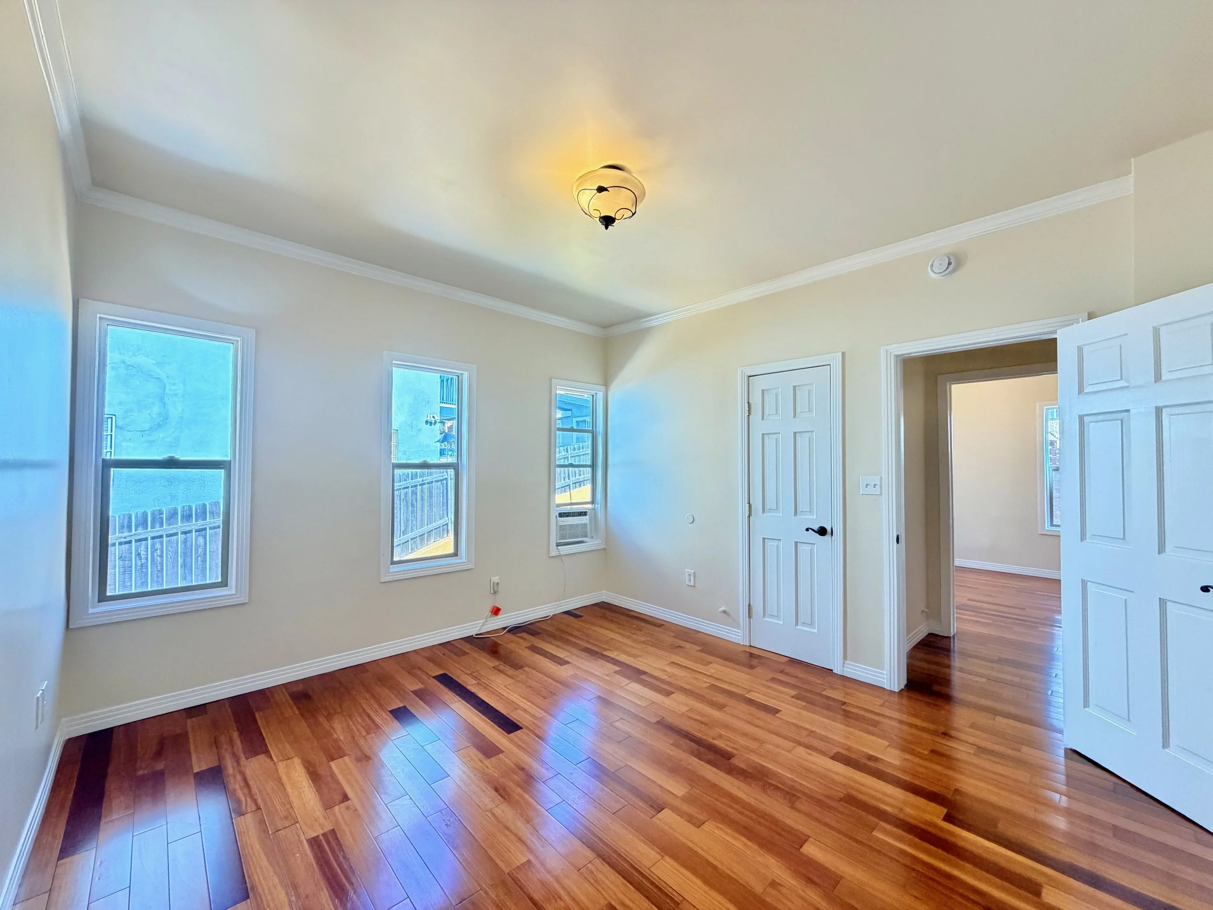 604 1-2 Tularosa Dr 2026 - 15.jpeg