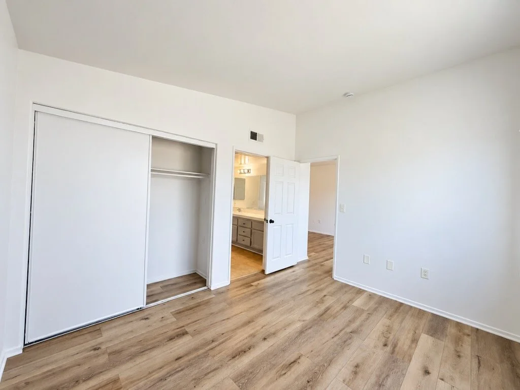 6545 Fulton Ave #205 - 7.jpeg