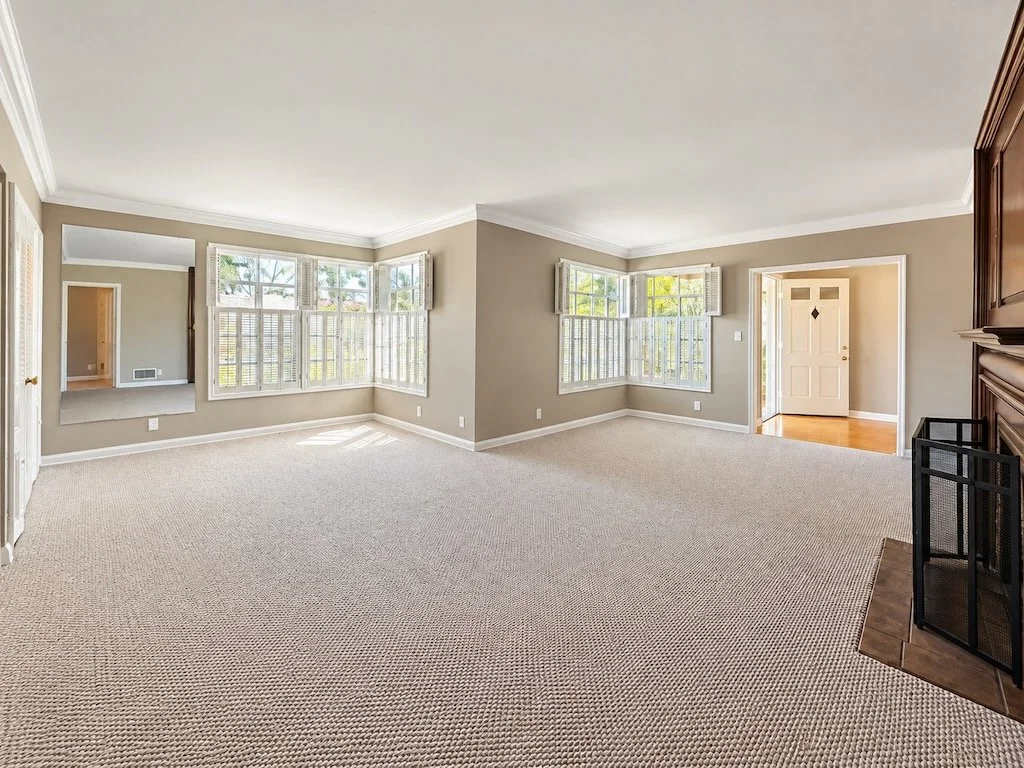 951 Masselin Ave - 4.jpeg