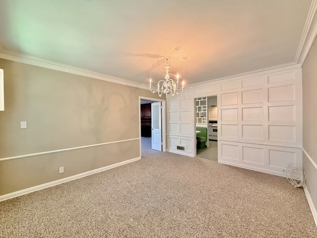 951 Masselin Ave - 10.jpeg